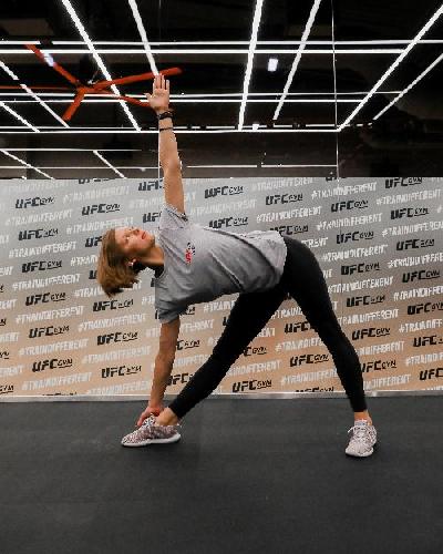 Карантин с пользой: тренируйся по-новому с UFC GYM в Wink